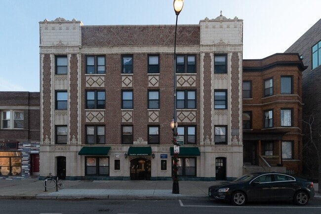Building Photo - 4856 N Damen