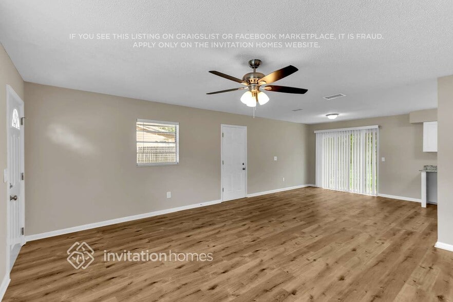 Building Photo - 2009 E Humphrey St