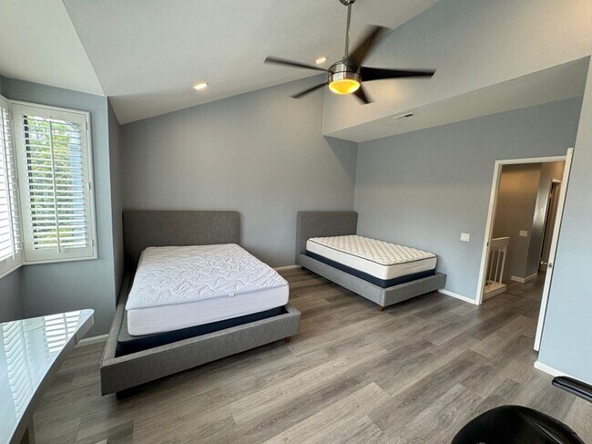 Building Photo - Stunning house in the heart of La Jolla Cl...