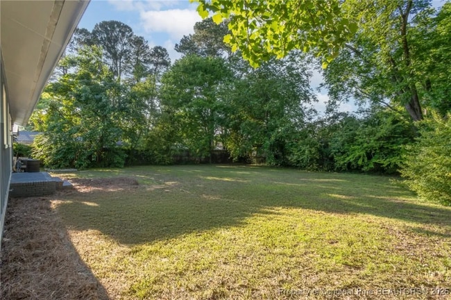 Building Photo - 675 Wiltshire Rd