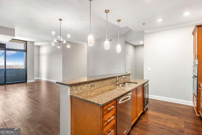 Building Photo - 270 17th St NW