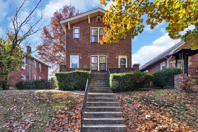 Primary Photo - 7702 Lile Ave