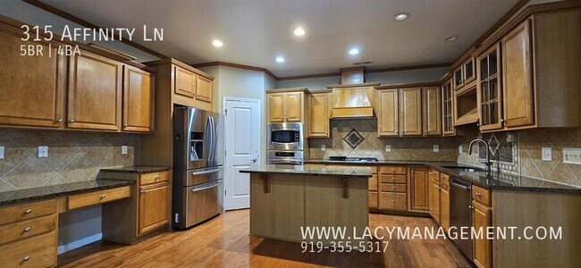 Building Photo - 315 Affinity Ln