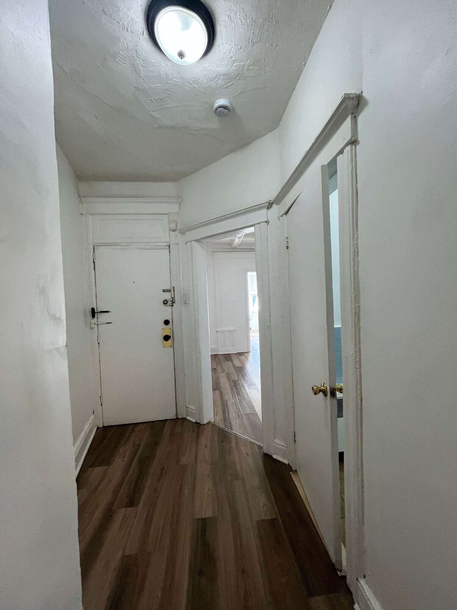 Building Photo - 205 Bidwell Ave