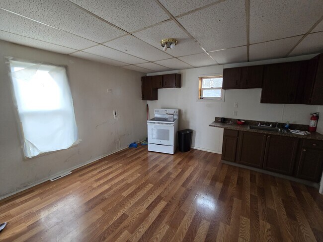 Building Photo - 2814 10th St