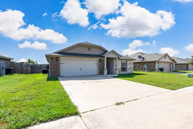 Building Photo - 6302 Castle Gap Dr