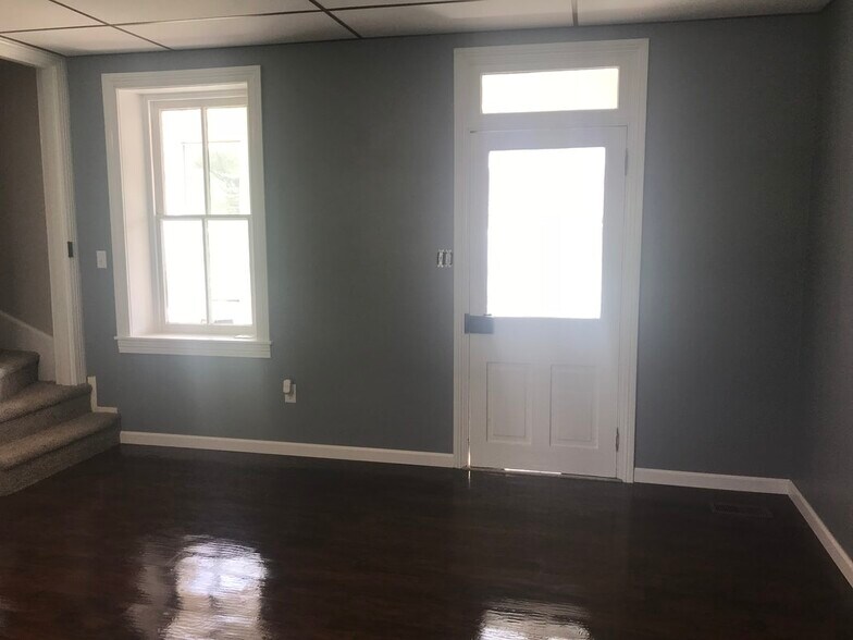 Building Photo - 1353 Irish Creek Rd