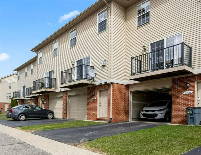 Building Photo - 6359 Waldon Center Dr