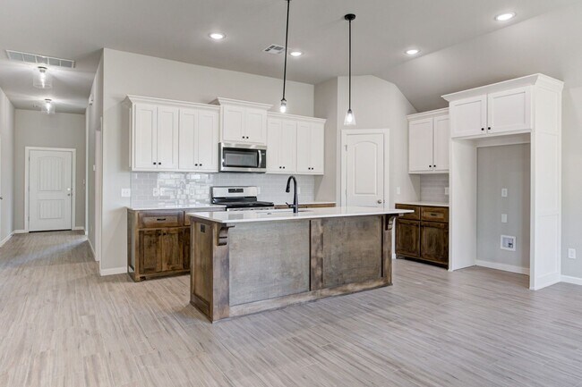 Building Photo - 1167 Atlantic Ave