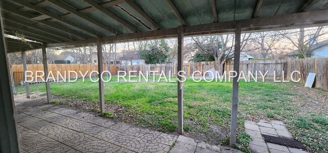 Building Photo - 3903 London Ln