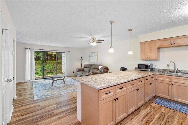 Building Photo - 771 Spring Meadows Dr
