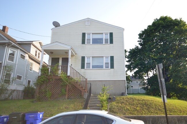 Primary Photo - 28 Riverside Dr
