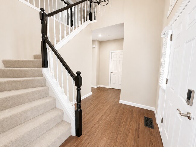 Building Photo - Light-Filled 3 Bedroom Retreat with Waterfall & Fully Fenced Yard
