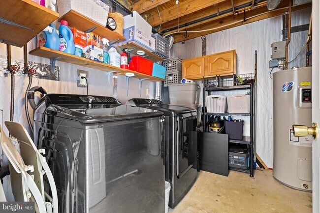 Building Photo - 5341 Harbor Ct Dr