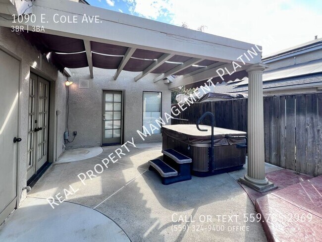 Building Photo - 1090 E Cole Ave