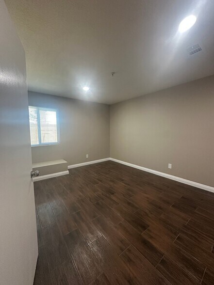 Building Photo - 17464 Upland Ave