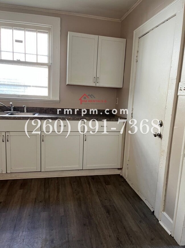 Building Photo - 2803 Reed St