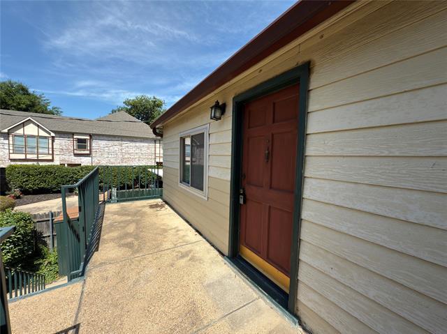 Building Photo - 4123 Herschel Ave
