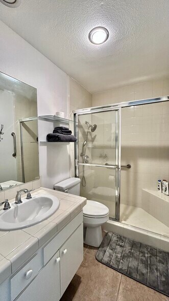 Building Photo - 78205 Cortez Ln