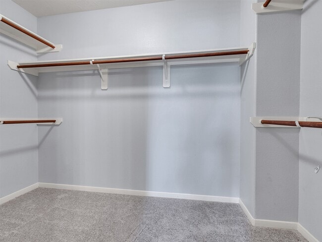 Building Photo - 13035 Jasmine Park Ln