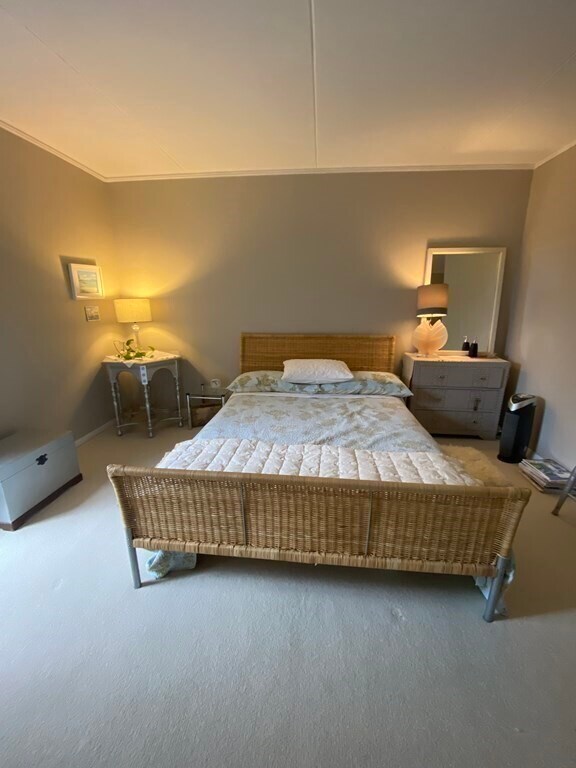 Building Photo - 50-56 Broadlawn Park