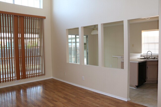 Building Photo - 3412 Derby Ct