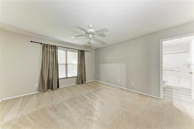 Building Photo - 11855 Dunster Ln