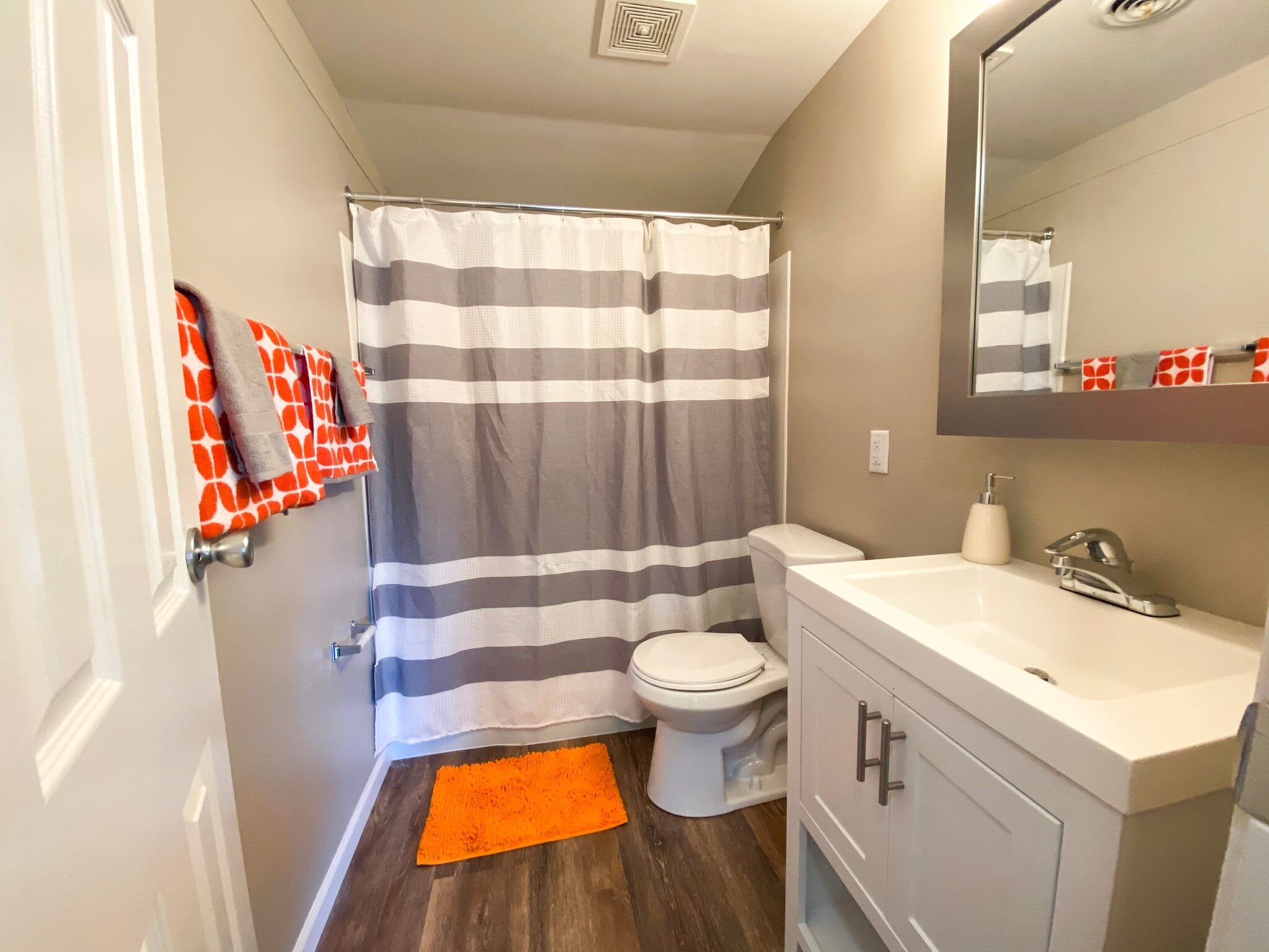 Building Photo - 1721 Baird St