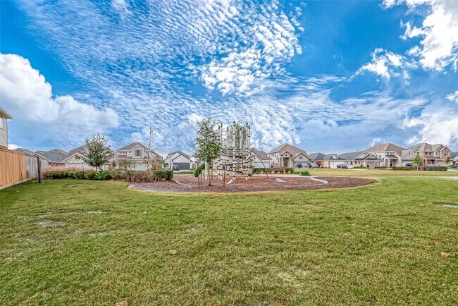 Building Photo - 31139 Mahogany Fir Trl