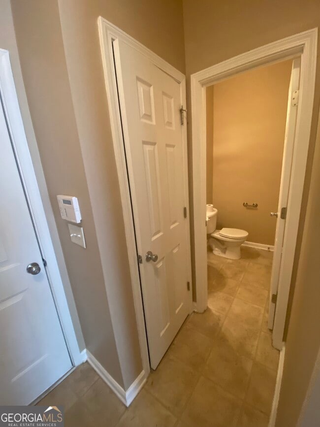 Building Photo - 7576 Rutgers Cir