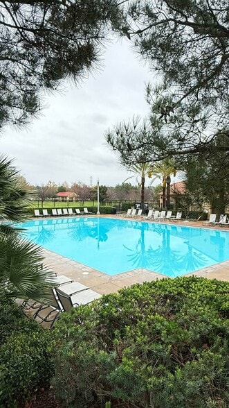 Building Photo - 28452 Camino del Arte Dr