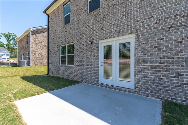 Building Photo - 1508 Brangus Dr
