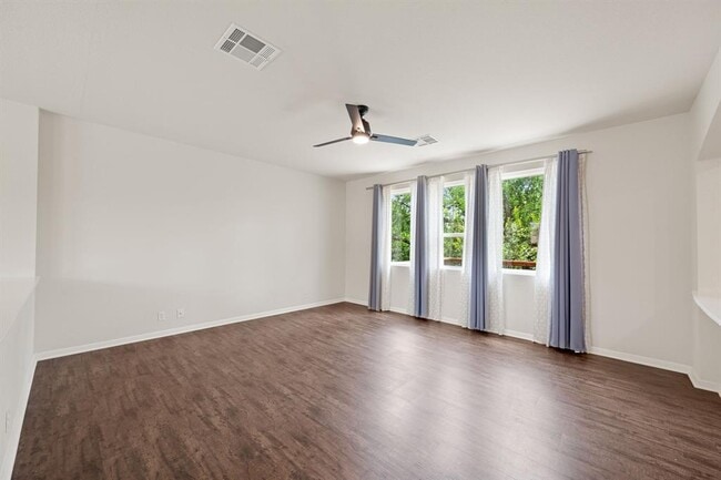 Building Photo - 8902 Magna Carta Loop