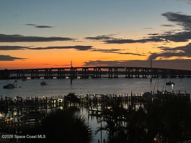 Building Photo - 102 Riverside Dr