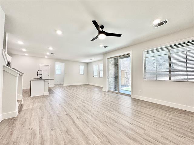 Building Photo - 8749 Scottys Lake Ln