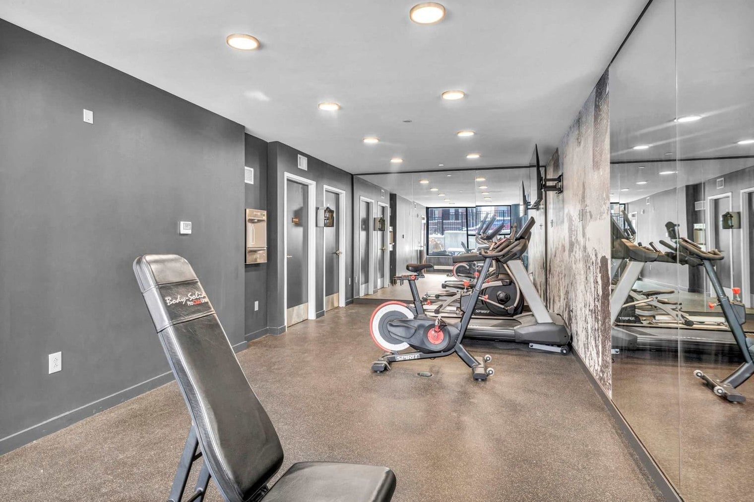 Building Photo - 2189 Cornell Rd