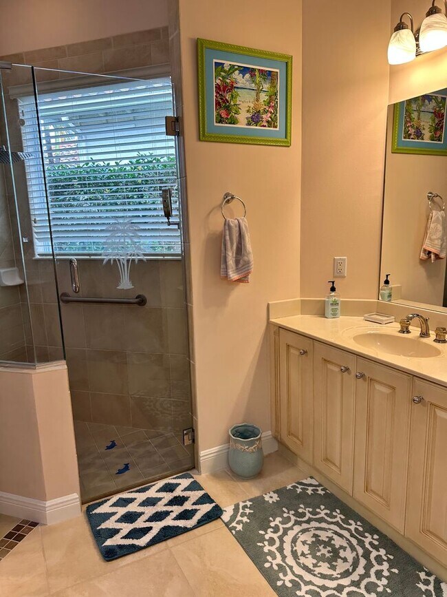 Building Photo - Fully Furnished Seasonal Home Rental with Pool in Fiddlers Creek