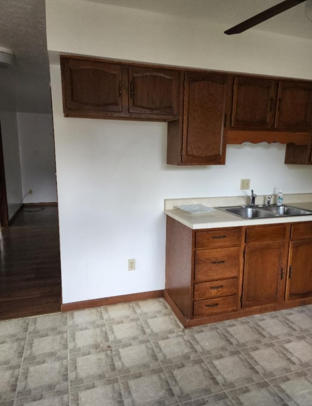 Building Photo - 436 Chapel Dr