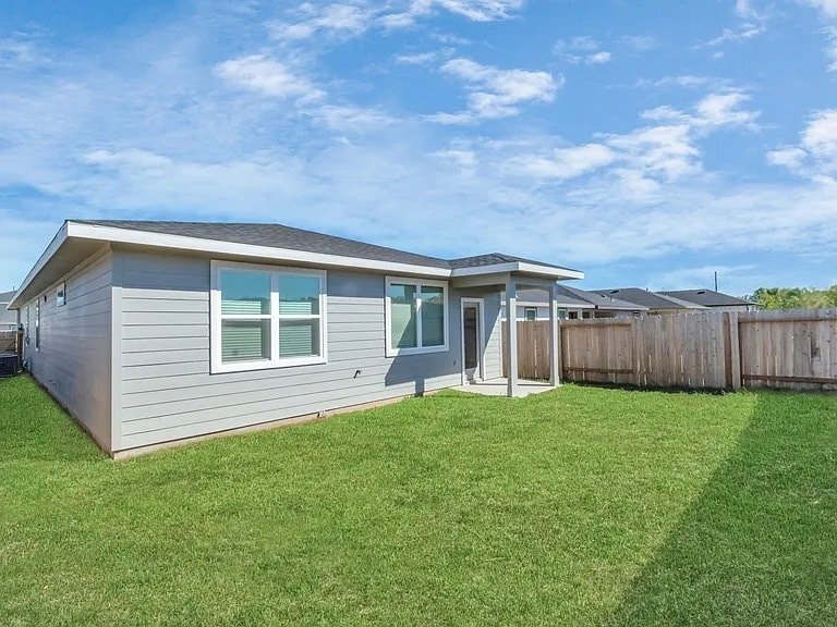 Building Photo - 3020 Gunnersbury Dr