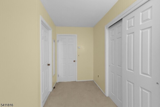 Building Photo - 89 Stockton Ct