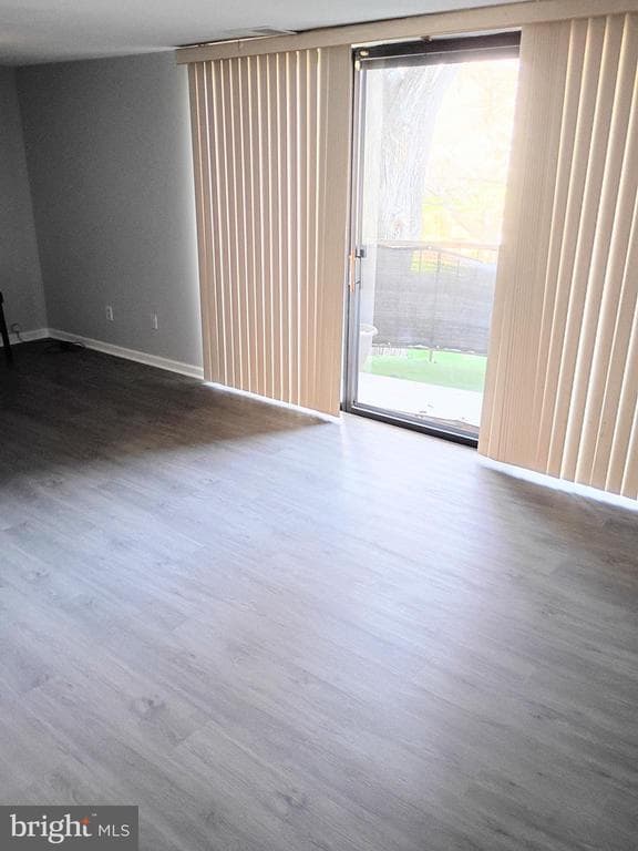 Building Photo - 3331 Huntley Sq Dr