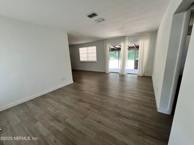 Building Photo - 8105 Santillo Dr