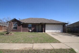 Building Photo - Willow Ridge Beauty!