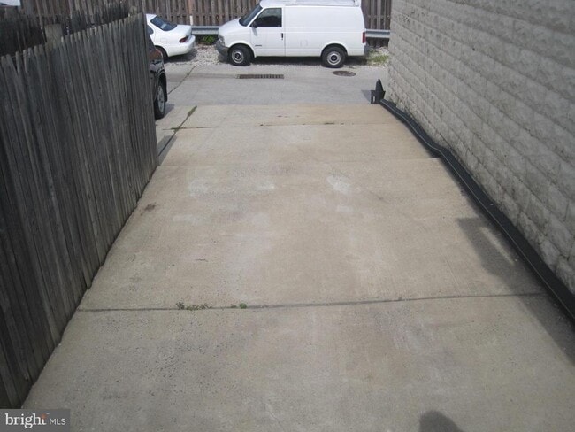 Building Photo - 1404 Woodall St