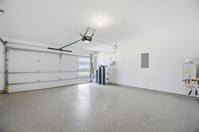 Building Photo - 14251 Big Bnd Dr