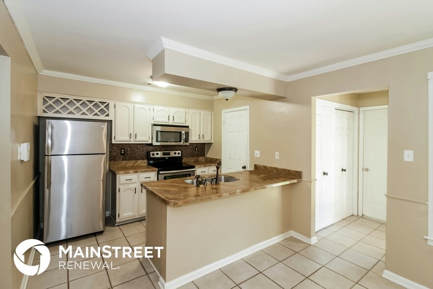 Building Photo - 1628 Ranmar Dr
