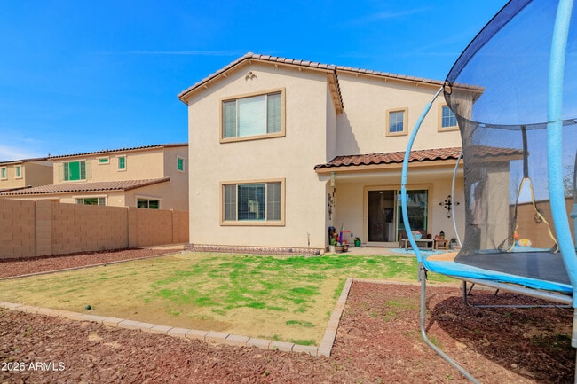 Building Photo - 21513 E Sparrow Dr