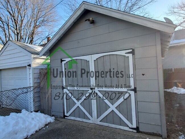 Building Photo - 1626 6th St