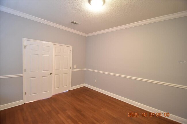 Building Photo - 8806 Cameron Crest Dr