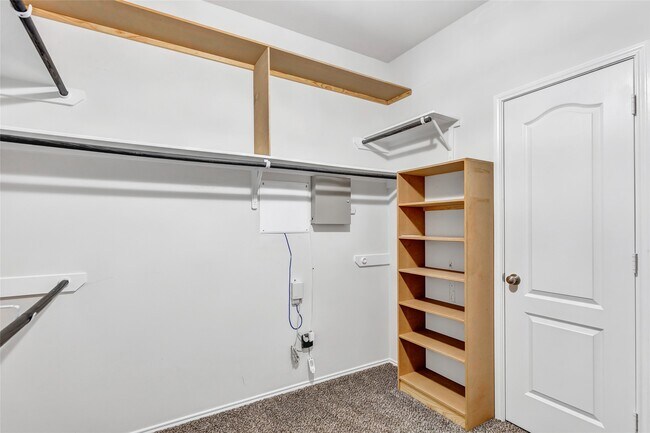 Building Photo - 319 American Black Bear Dr